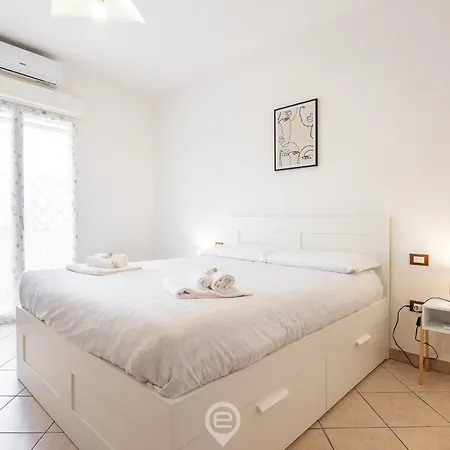 Estay - Domu Sant'andrea - Aircon - Wifi - Balcony アパート *